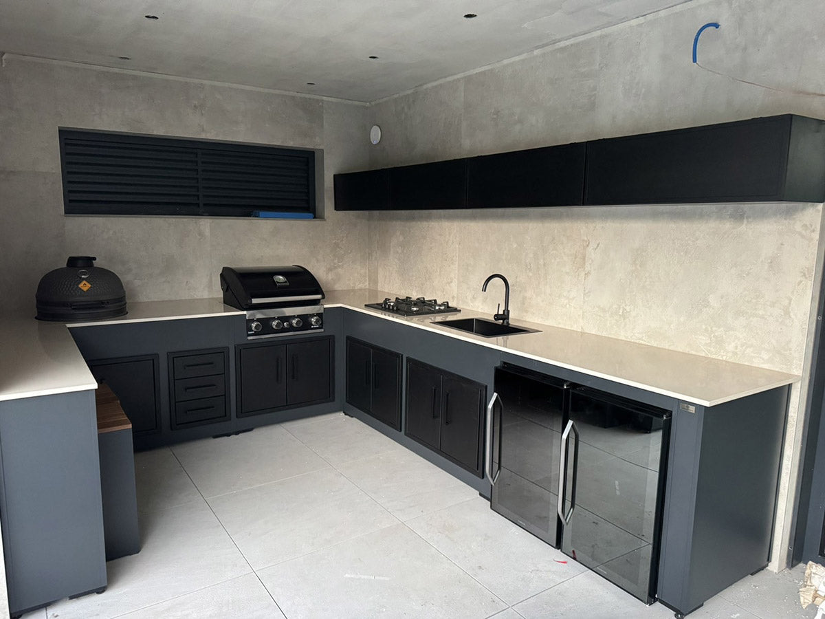 U Shaped Outdoor Kitchens Guide: Design Ideas for 2026