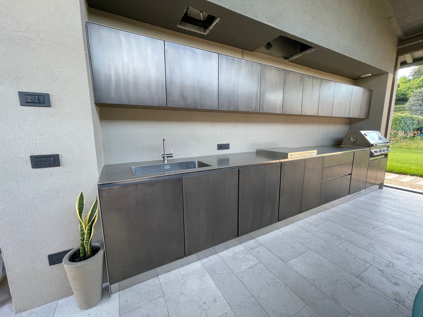OF Modular Outdoor Kitchens