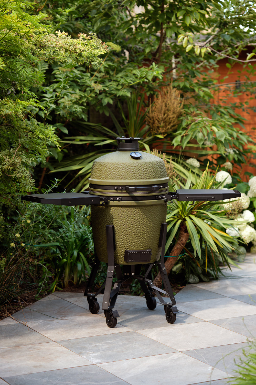 BSTRD Pro Kamado Large Solo in Graphite