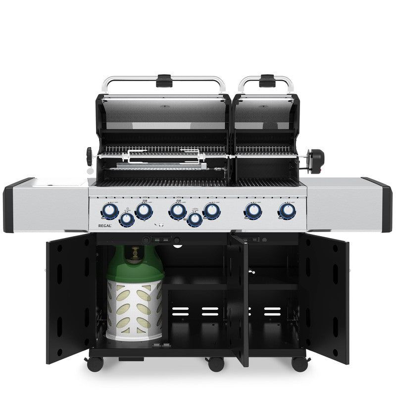 Broil King Regal™ 690 Gas Barbecue
