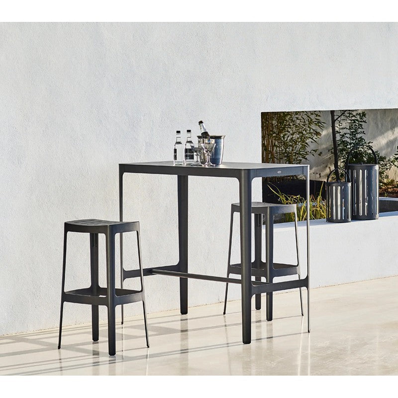 Cut Bar Table