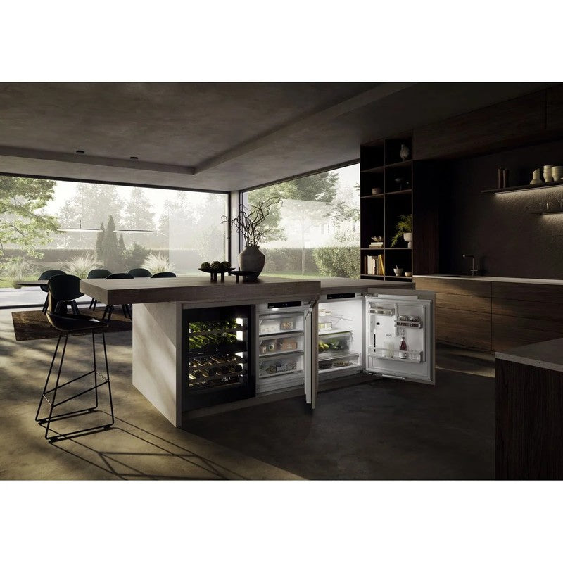 Liebherr Vinidor Selection 32 Bottle Built In Wine Cooler UWgbi 3682