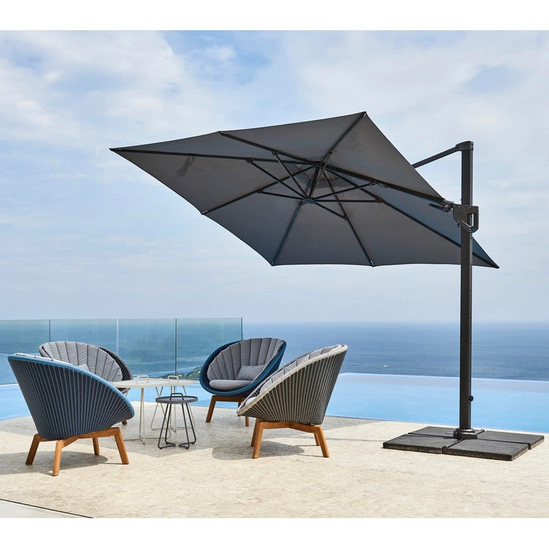 Hyde Luxe Parasol Base with 4 Tiles