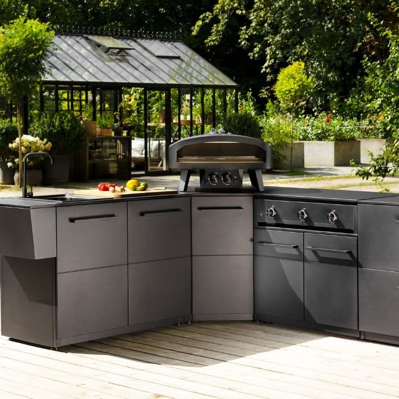 Cozze Gas Pizza Oven 24", Black Edition