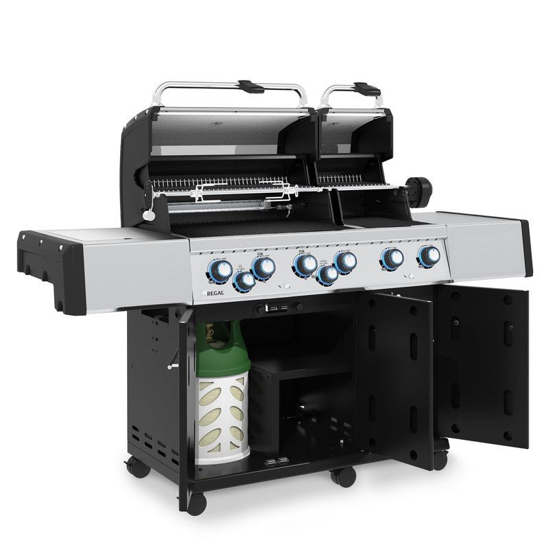 Broil King Regal™ 690 Gas Barbecue