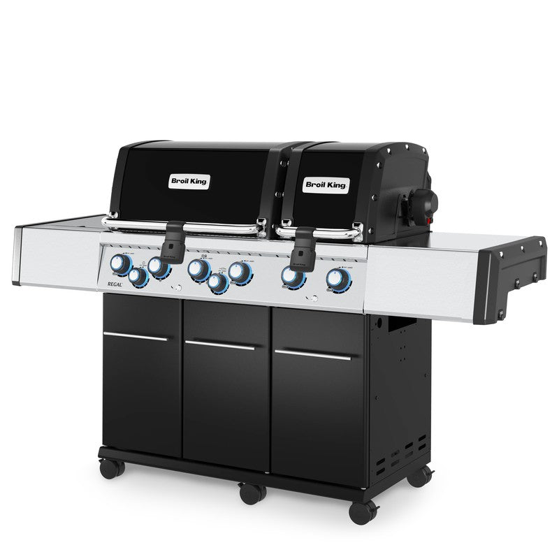 Broil King Regal™ 690 Gas Barbecue