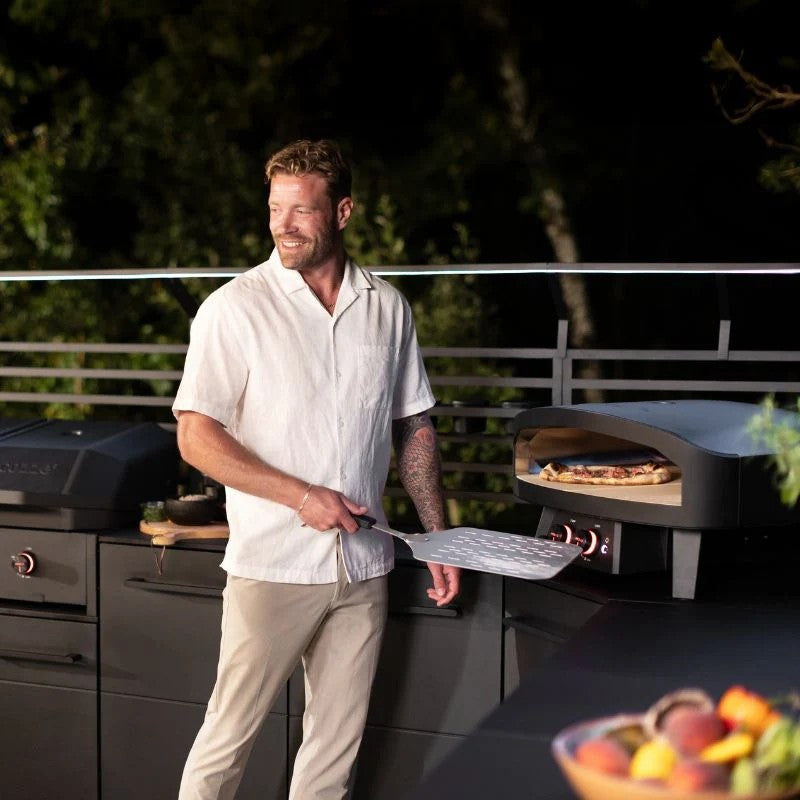 Cozze Gas Pizza Oven 24", Black Edition