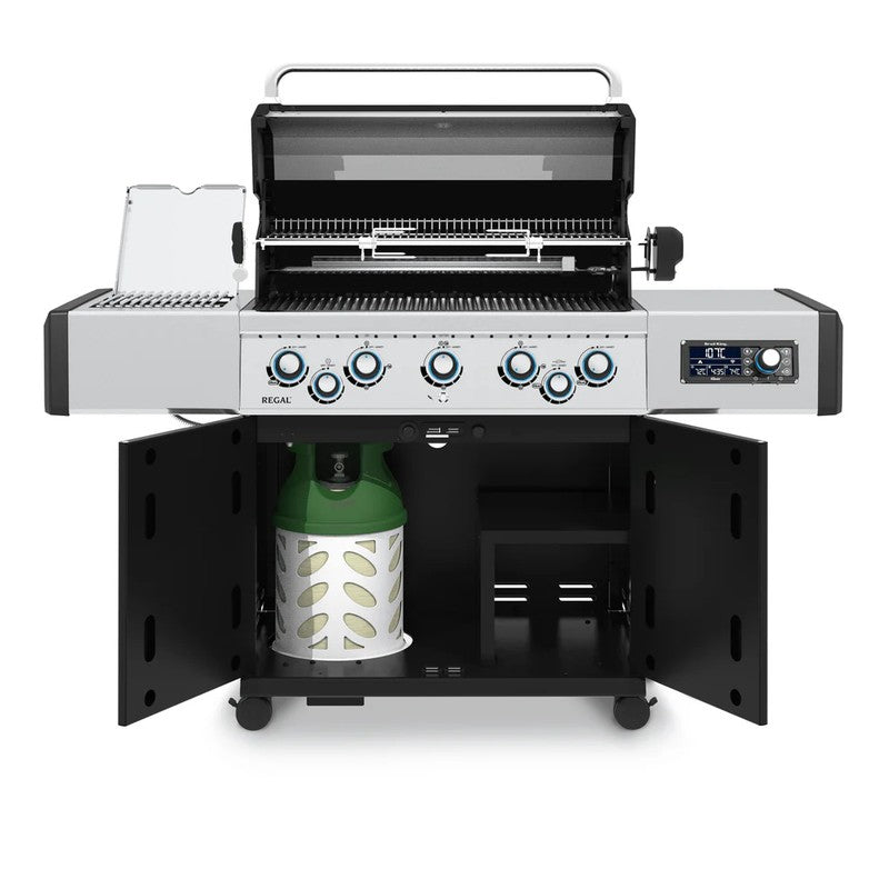 Broil King Regal™ Q 590 IR Gas Barbecue