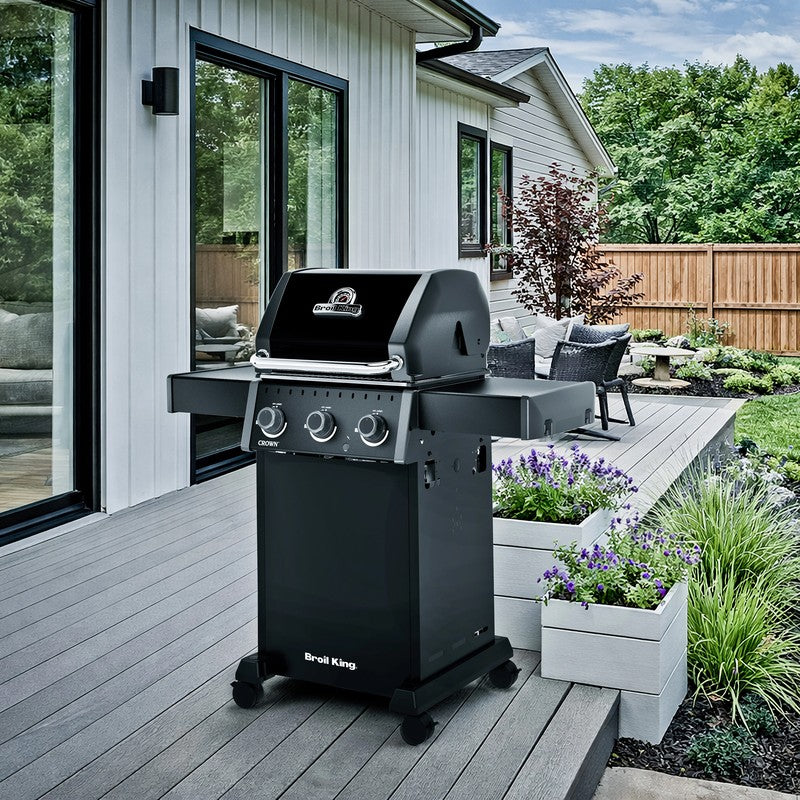 Broil King Crown™ 310 Shadow Gas Barbecue