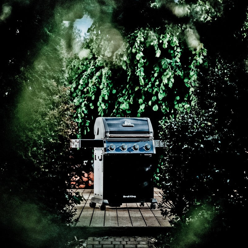 Broil King Crown™ 410 Shadow Gas Barbecue