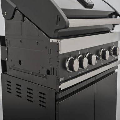 Close up of GrandPro Outdoor Kitchen 205 Series Maxim G5
