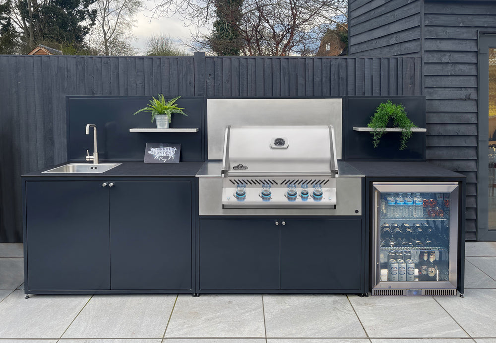 EO Chroma Modular Outdoor Kitchen with Built in Bull BBQ