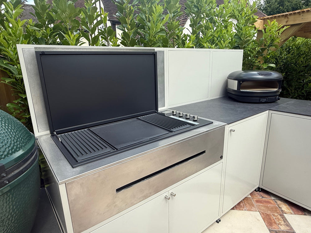 EO Chroma Modular Outdoor Kitchen with Built in Bull BBQ