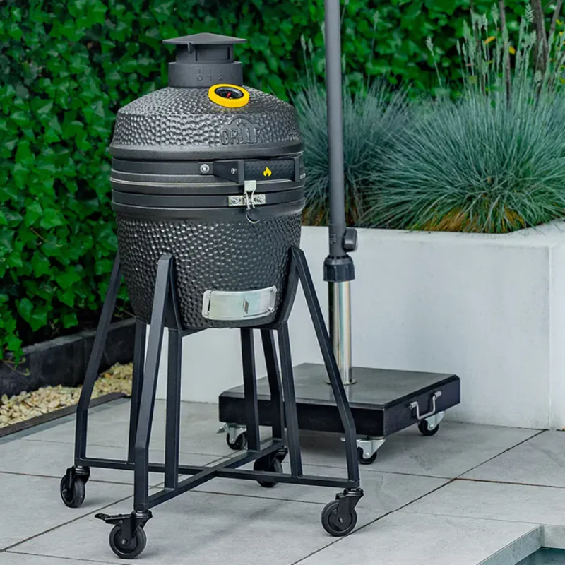 GRLLR Ember Classic Kamado 16 inch in Charcoal Black with stand