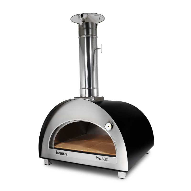Front view of Igneus Pro 600 with door open in black
