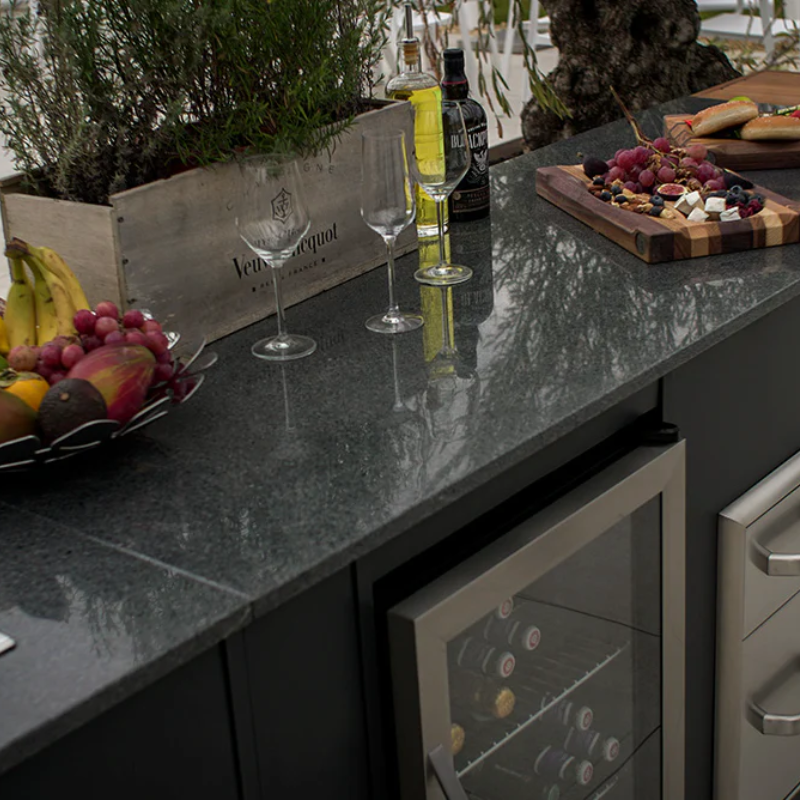 Grillandia Outdoor Kitchen 'Rare Ultimate' with Turning Table and Weather Cover - 2m / 3.2m