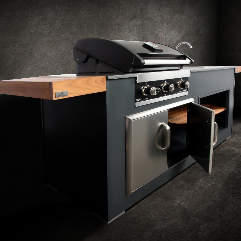 Grillandia Rare Outdoor Kitchen with Grandhall G4 4-Burner Gas Grill, Thermowood Shelves & Granite Countertop – 2.53m
