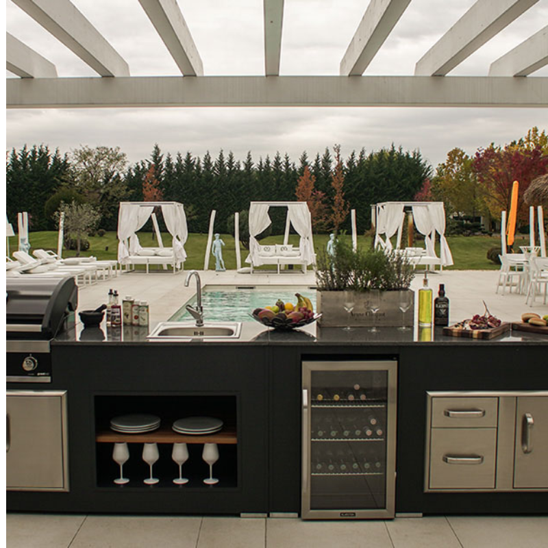 Grillandia Bespoke Outdoor Kitchen