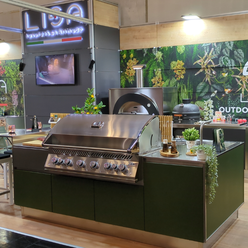 Lisa Outdoor Liberty Kitchen Island with Bar Stalls