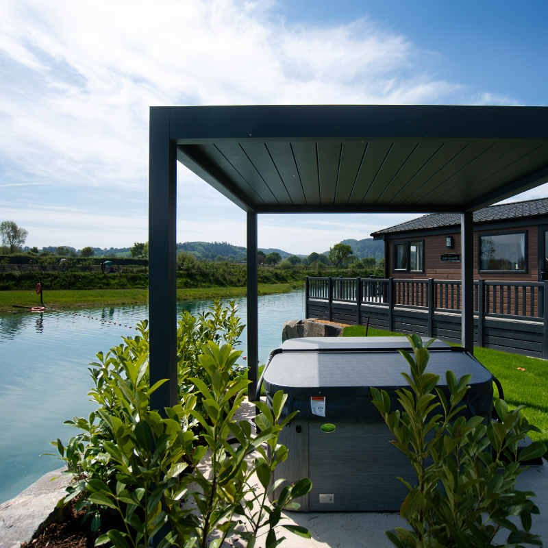 Deponti Pinela Motorised Aluminium Pergola with Adjustable Louvered Roof