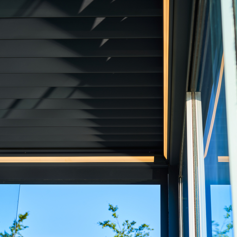 Deponti Pinela Deluxe Aluminium Pergola Deluxe Electric Retractable Roof