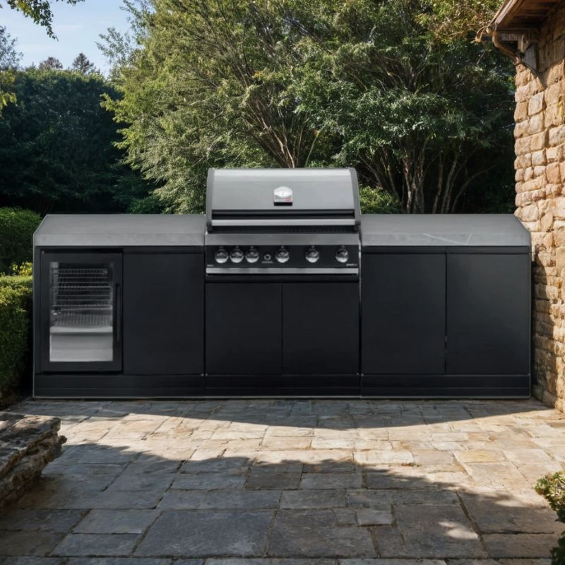 GrandPro 262 Maxim G5 Outdoor Kitchen with Fridge