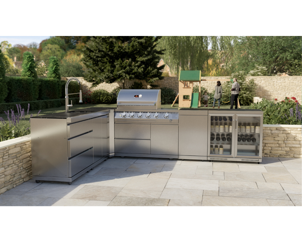 Whistler Cirencester Stroud Outdoor Kitchen 4 or 6 Burner BBQ, Sink and Fridge
